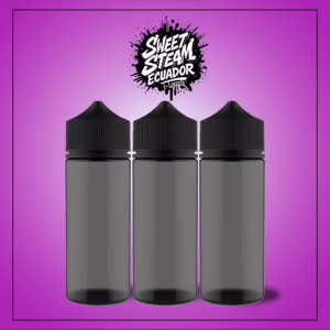 Imagen promocional de tres eliquids de 120 ml de Sweet Steam Ecuador, con sabores frutales y diseño vibrante